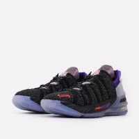 Баскетбольные кроссовки Nike Lebron XVIII NRG (GS) черные